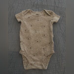 Carter's gray Bodysuit with elephant Design
